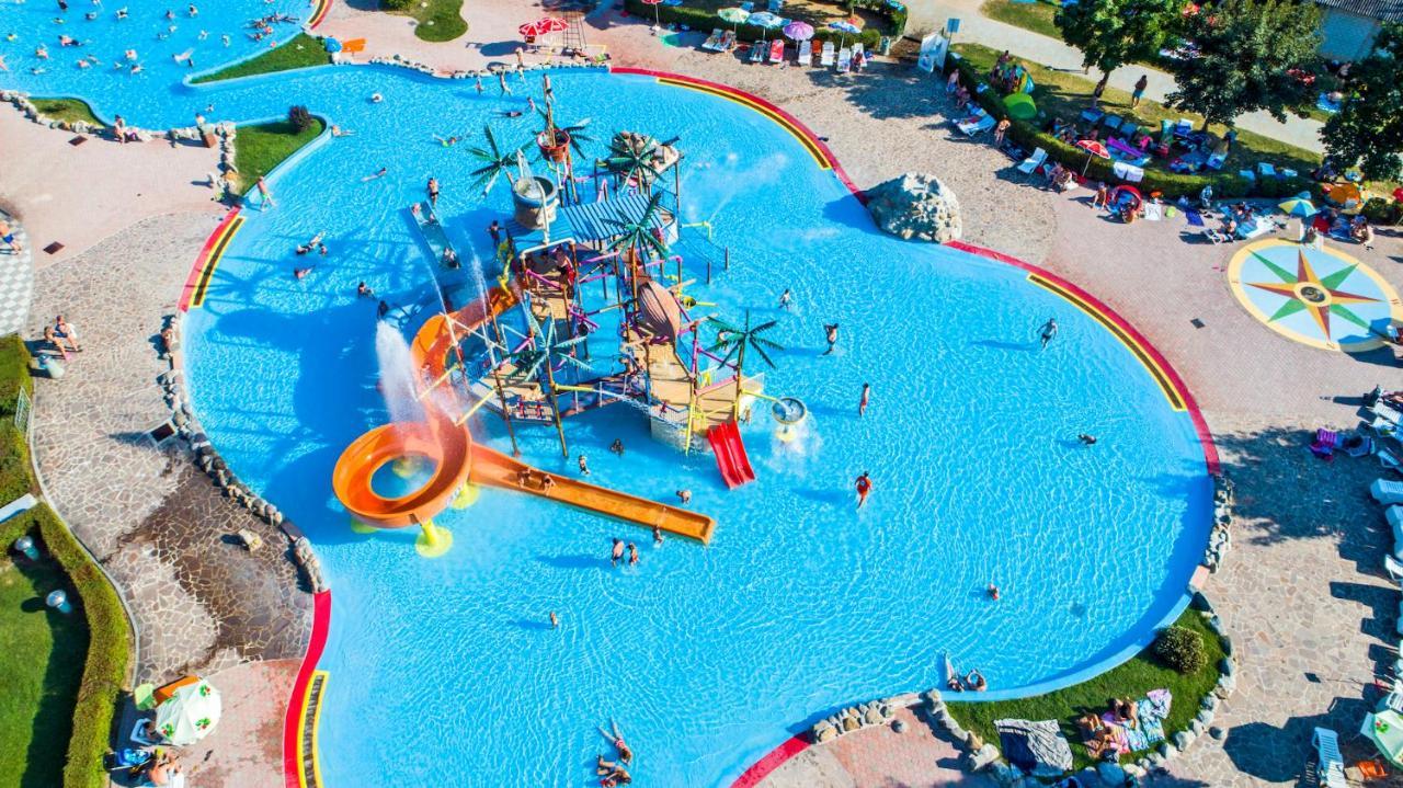 Premium Mobile Homes With Thermal Riviera Tickets Чатеж-об-Саві Екстер'єр фото