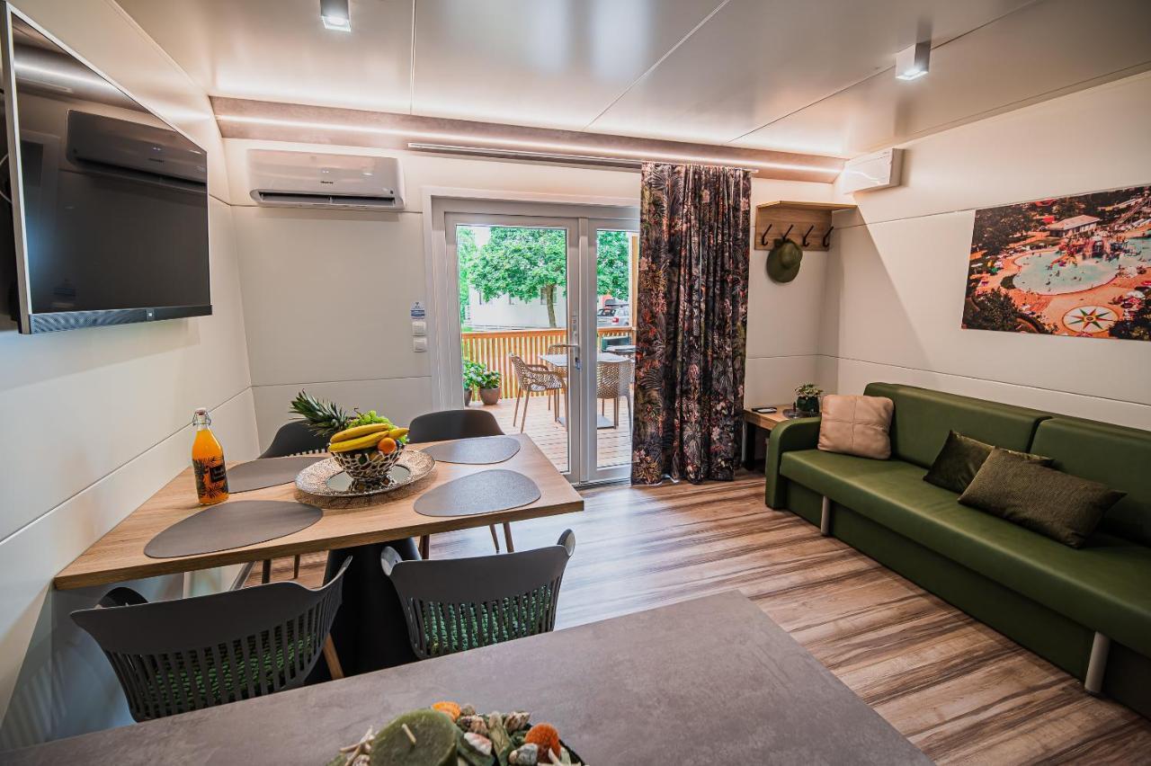 Premium Mobile Homes With Thermal Riviera Tickets Чатеж-об-Саві Екстер'єр фото