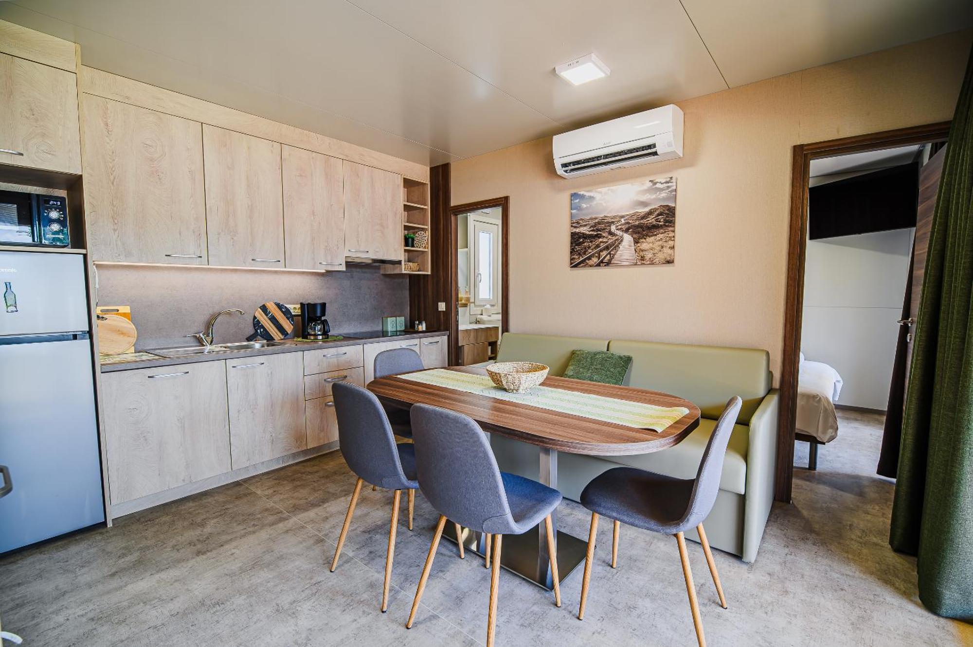Premium Mobile Homes With Thermal Riviera Tickets Чатеж-об-Саві Екстер'єр фото