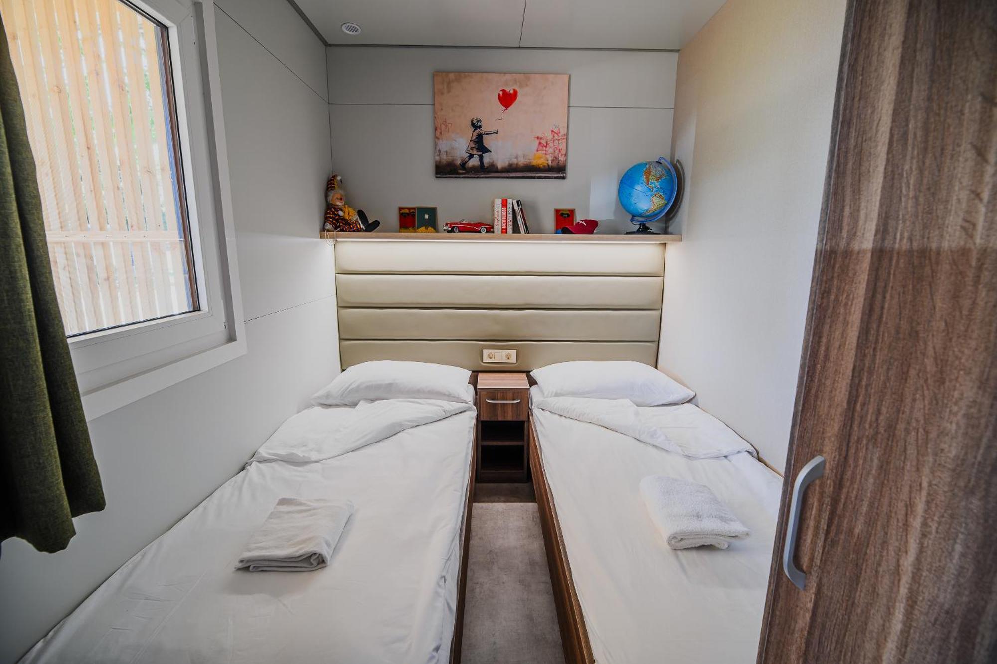 Premium Mobile Homes With Thermal Riviera Tickets Чатеж-об-Саві Екстер'єр фото