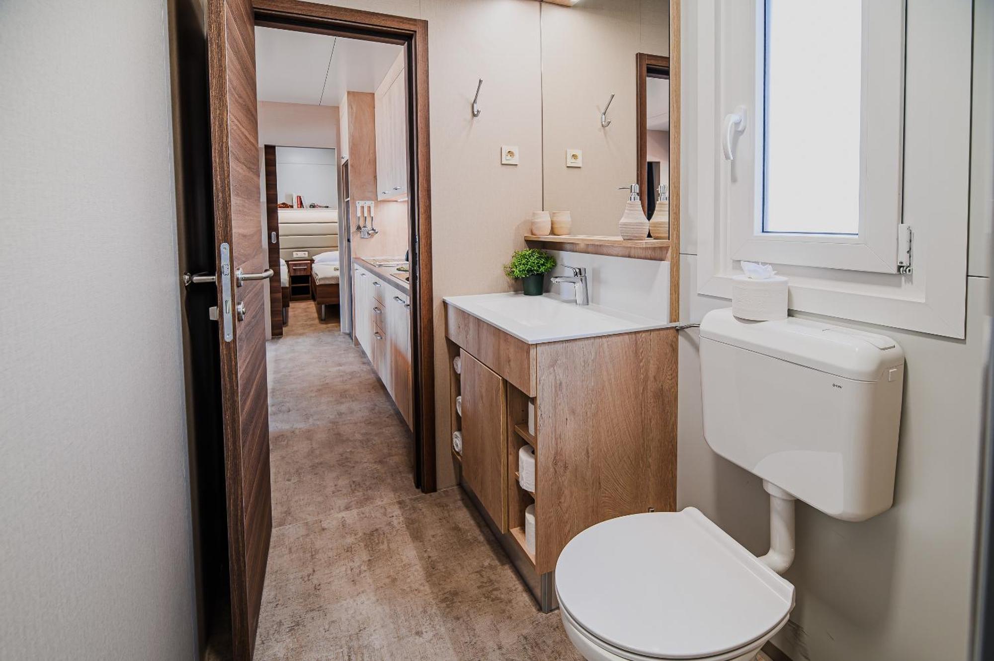 Premium Mobile Homes With Thermal Riviera Tickets Чатеж-об-Саві Номер фото